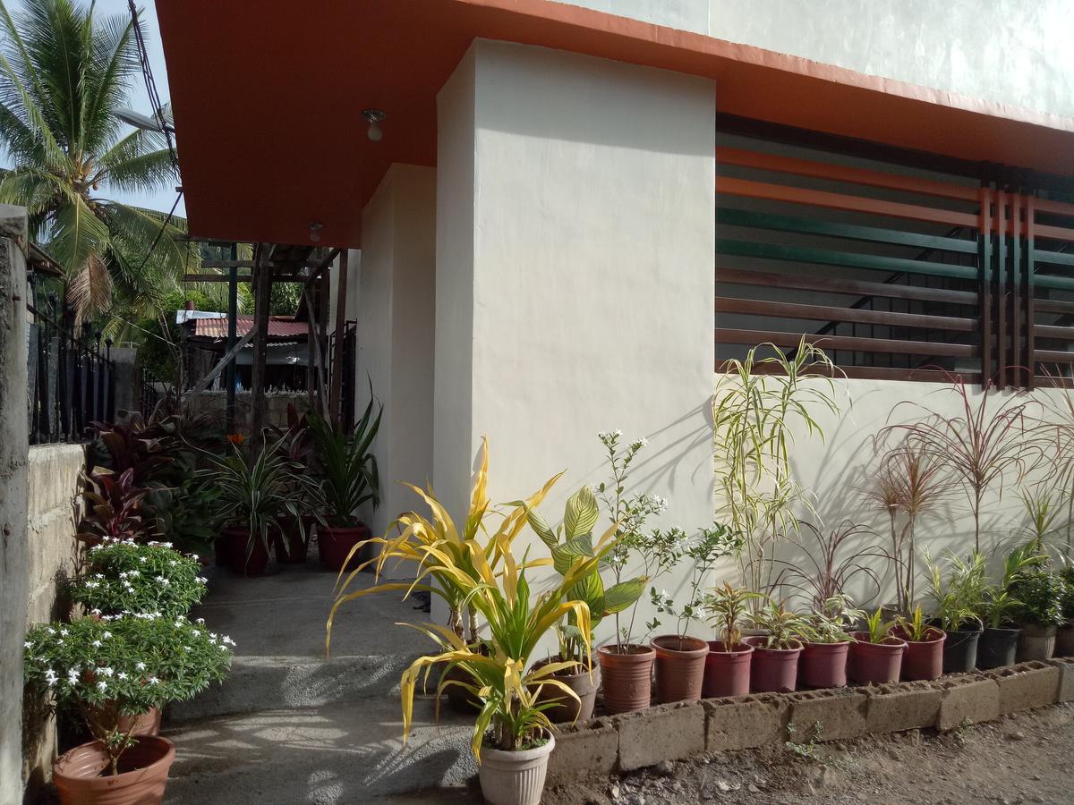 JMP Hostel Coron Exterior foto